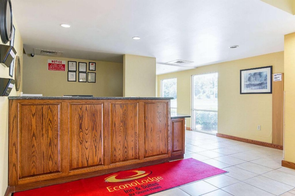 Econo Lodge Inn & Suites North Little Rock Image 38