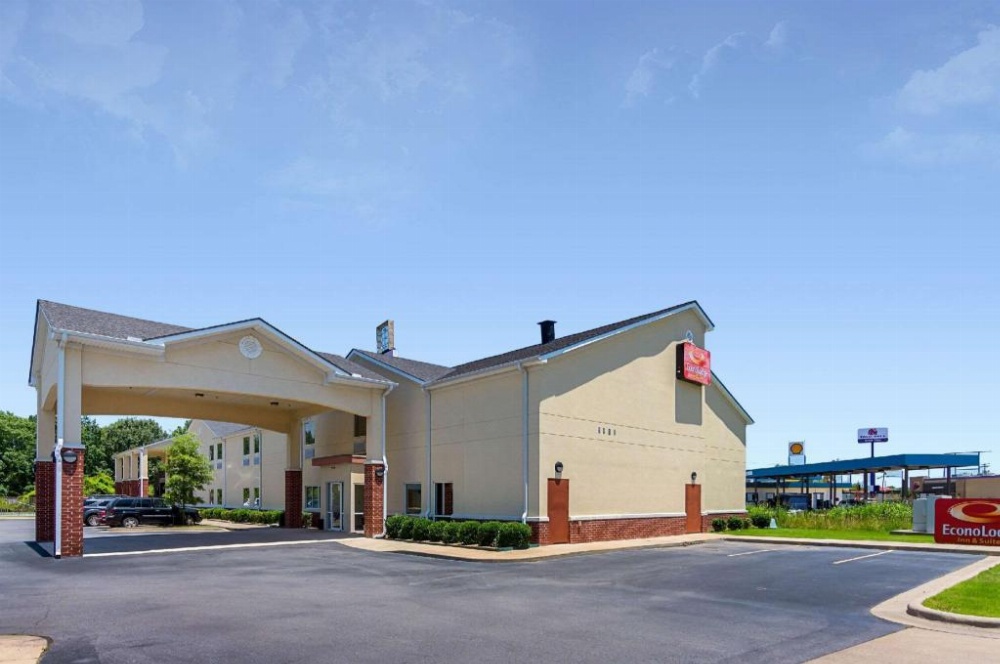 Econo Lodge Inn & Suites North Little Rock Image 43